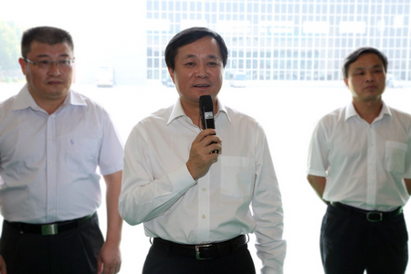 中国商飞贺东风到ARJ21-700飞机西安外场试验