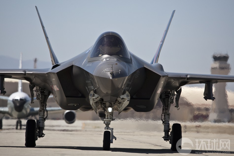 日本再次被坑 F35半年涨价一半