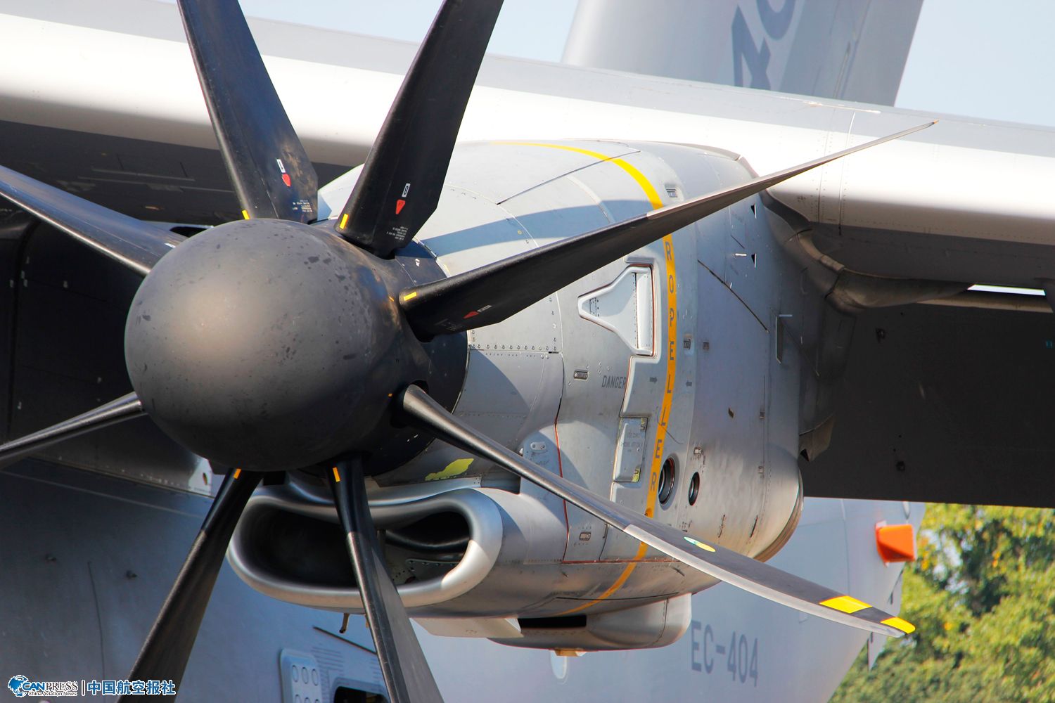 空客A400M军用运输机惊艳柏林