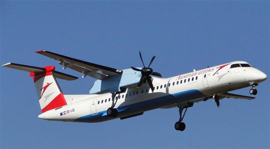 奥地利航空一客机降落时掉落一机轮 无人员受