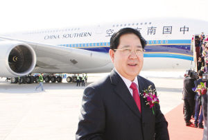 国航南航着力乌鲁木齐基地东航倾斜西北线