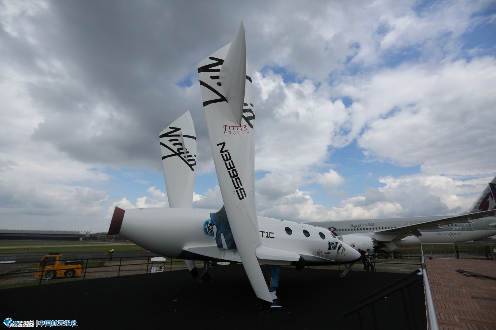 维珍新概念飞机展示_专题:2012范保罗航展