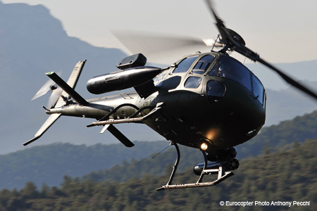 欧洲直升机公司将首次展出新型EC645军用直升机
