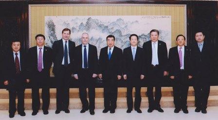 回良玉:支持中航工业与安盟保险的合作