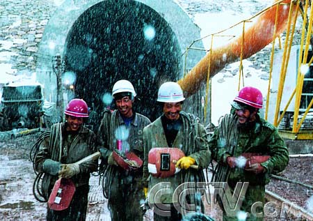 感动中国 揭晓 2005年他们感动整个中国(组图