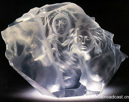 冰清玉洁的人体艺术冰雕欣赏(图)