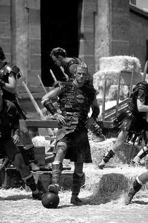 足球发源地四种说法之争:欧洲美洲还是亚洲?(