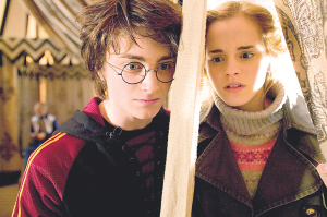 文化 快讯 正文        德拉科·马尔福(哈利的同学及竞争对手)