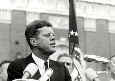 美国最新报告称一人两弹刺杀肯尼迪总统是错误