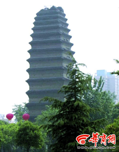 大雁塔是七级浮屠?小雁塔三裂三合是 不倒翁