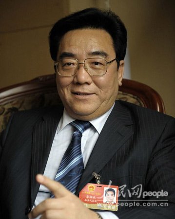 燕京啤酒董事长李福成:不裁员不减薪