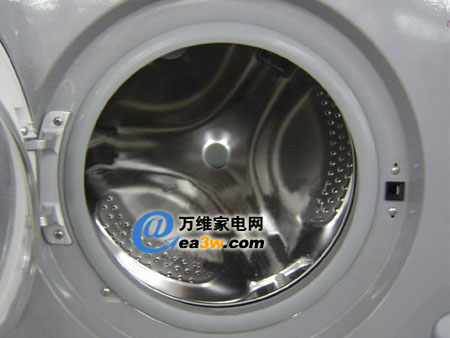 节后抢先降海尔玫瑰钻滚筒洗衣机跌600