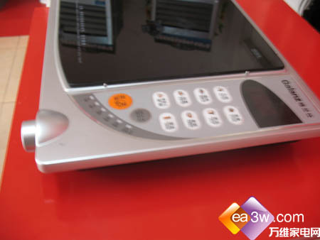 炒菜专家 格兰仕电磁炉八档火力设计_购物指南