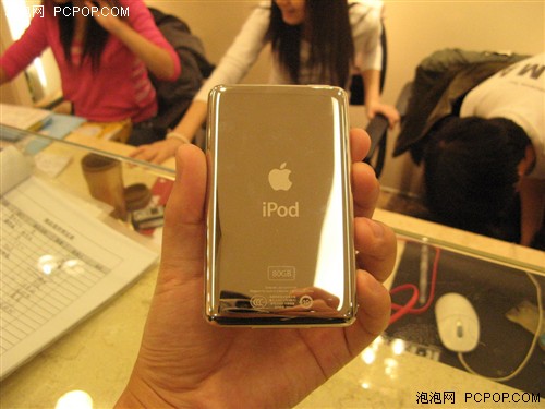 ͳiPod classic2150Ԫ/80G