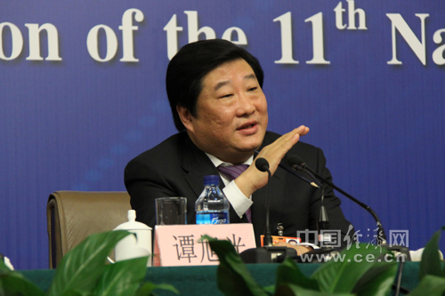 全国人大代表、山东重工集团有限公司董事长、