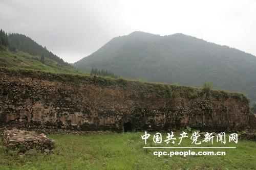 ��˾����ַ�ر��ϱ���������Ӵ�ĳ�ǽ�ͽ������档�����Ծ� ��