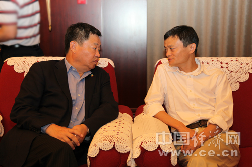 中粮集团董事长宁高宁与大自然保护协会中国主