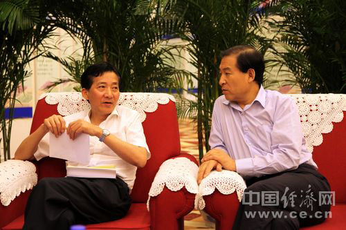 农业部副部长陈晓华和中央文明办专职副主任王