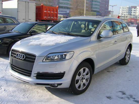 奥迪Q7试车照片(图)_日内瓦参展车型