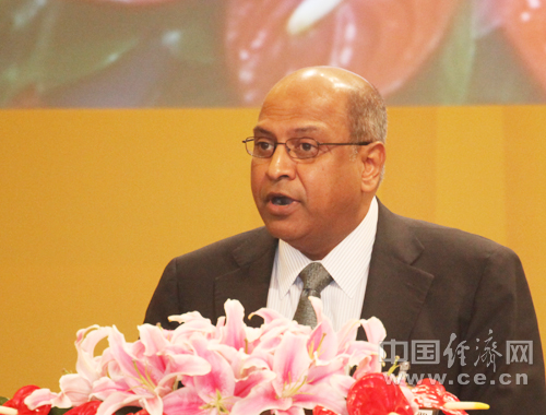 世界银行和国际金融公司副总裁吕万_中国经济