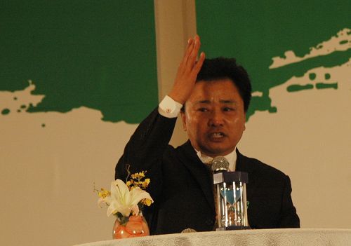 ��־�������й����쵽������ǵ�̼ģʽת��