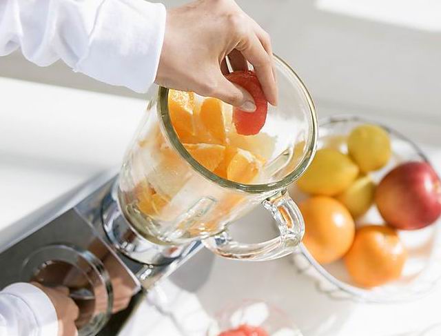 水果榨汁营养大量流失:膳食纤维少了 含糖量高