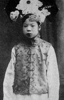 末代皇帝的夫妻生活(2)