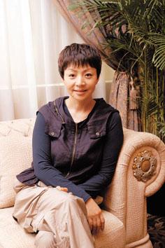 白云大妈宋丹丹年轻时很美很惊艳组图