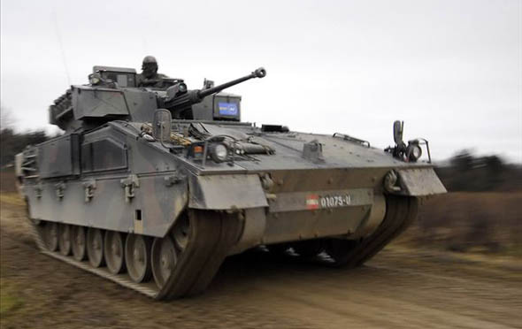 泥泞之雪:2007年北约成员国冬季军演美图荟萃