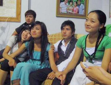 越南女明星与男友性爱片曝光 挥泪别影坛(组图