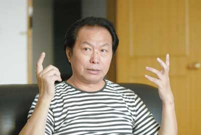 黄健中:不拍黄片 不打官司给那女子留条路(图)