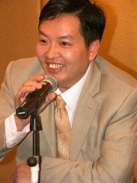 金巧巧回应宋祖德炮轰:这个人简直有神经病(图