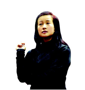 刘晓庆轻吐烟圈扮风尘 众演员大话金大班(图