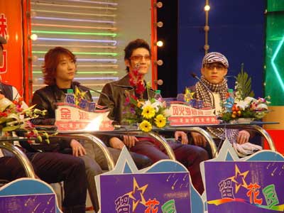 春雷赴芜湖宣传《吉祥》寻找美丽笨女人(图