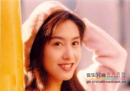 香港10大组图排名(美女)美女瑜伽大胆图片