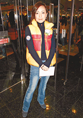 邓萃雯自爆有婚前性行为 劝告大家要矜持