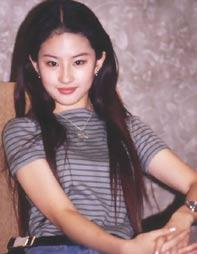 义父开影视公司捧红干女儿 刘亦菲要进军歌坛