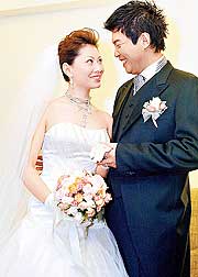 花花公子曾国城4月娶妻 准新娘够大度