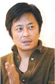 毫无忌讳谈感情生活 王杰澄清烂赌欠债传闻(图