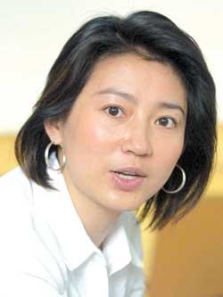 主持人价值排行公布李咏4.2亿王小丫3.5亿(图