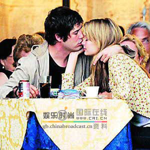 明星情侣私密生活起底 他们背地里都做什么?(