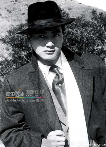 《周润发画传》出版 悉数发哥经典造型(组图)