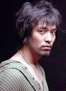 韩国偶像组合连出车祸