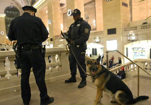 美国再次发布恐怖袭击警报 纽约如临大敌(图)