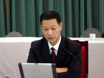 淮南市副市长汪景宁介绍淮南概况并回答记者提问