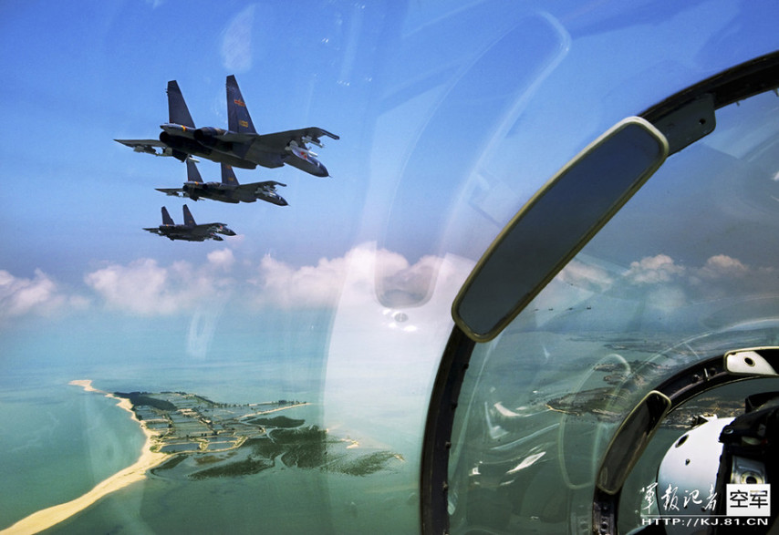 中国空军歼11歼10机群巡逻领海领空美图