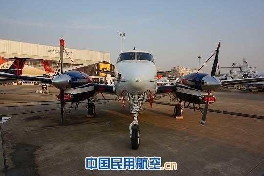 豪客比奇空中国王b200gt公务机.摄影:安利国