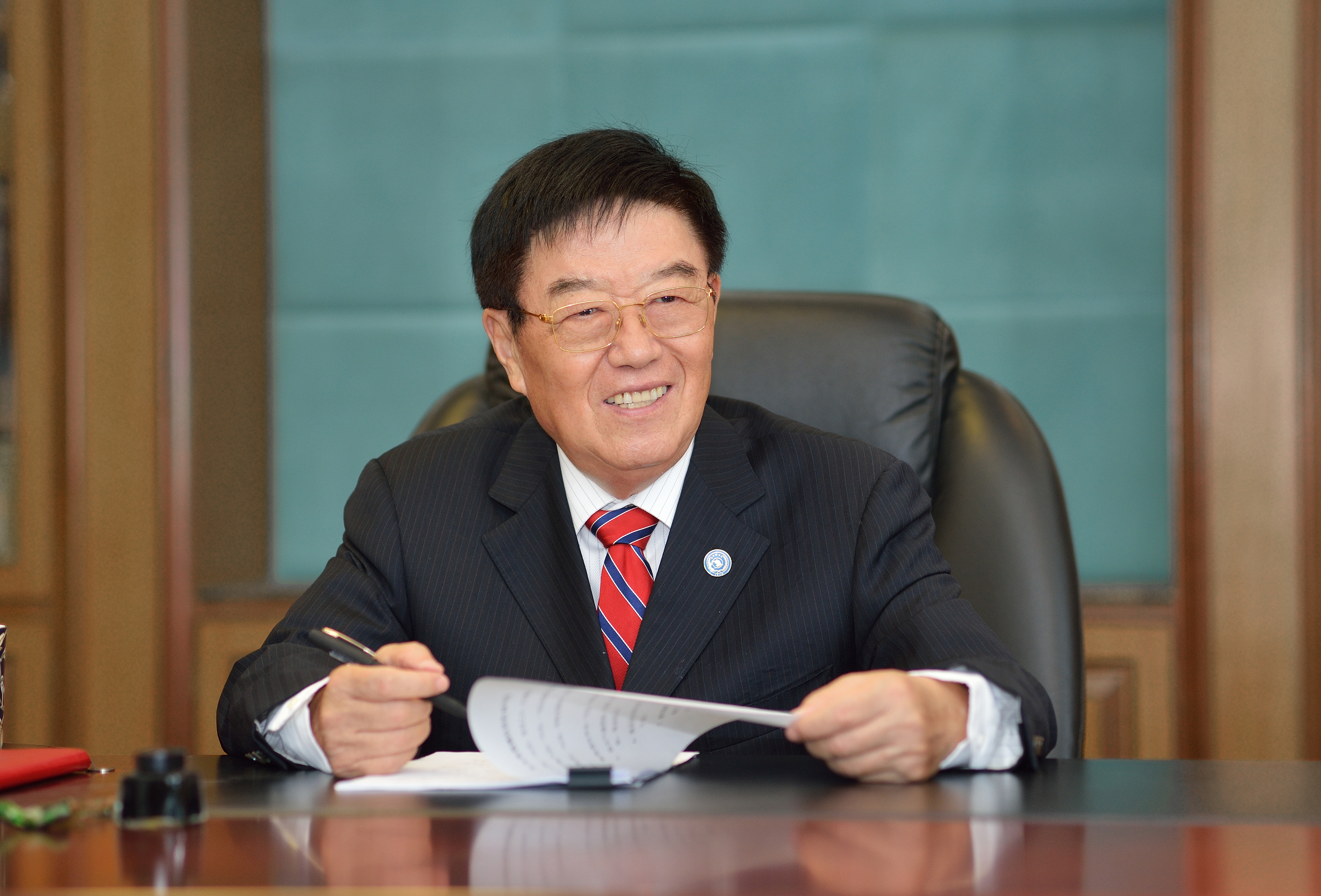 全国人大代表徐镜人:加速提升中药新药创新能力和成果转化