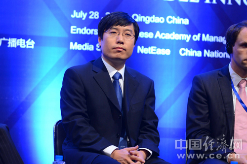 王正刚参与圆桌对话