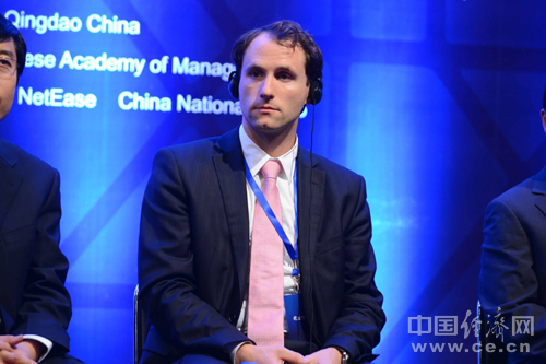 u1rich参与圆桌对话